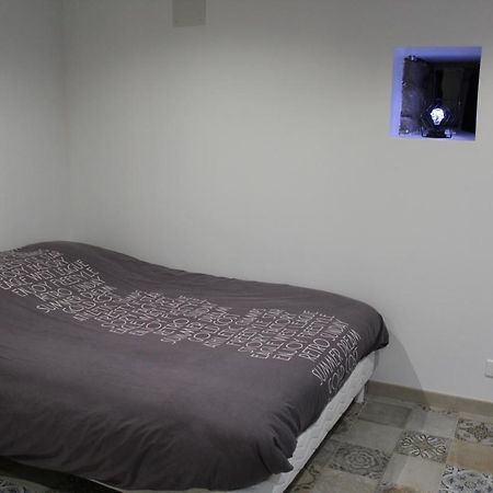 Studio de la bourdonnais Guitté Extérieur photo